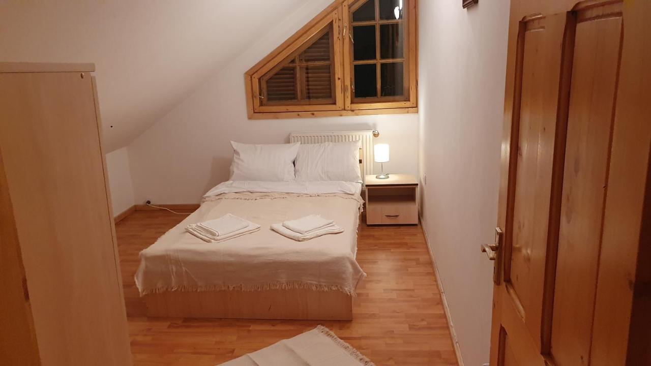 Vila Panselutelor 6 Sinaia Zewnętrze zdjęcie