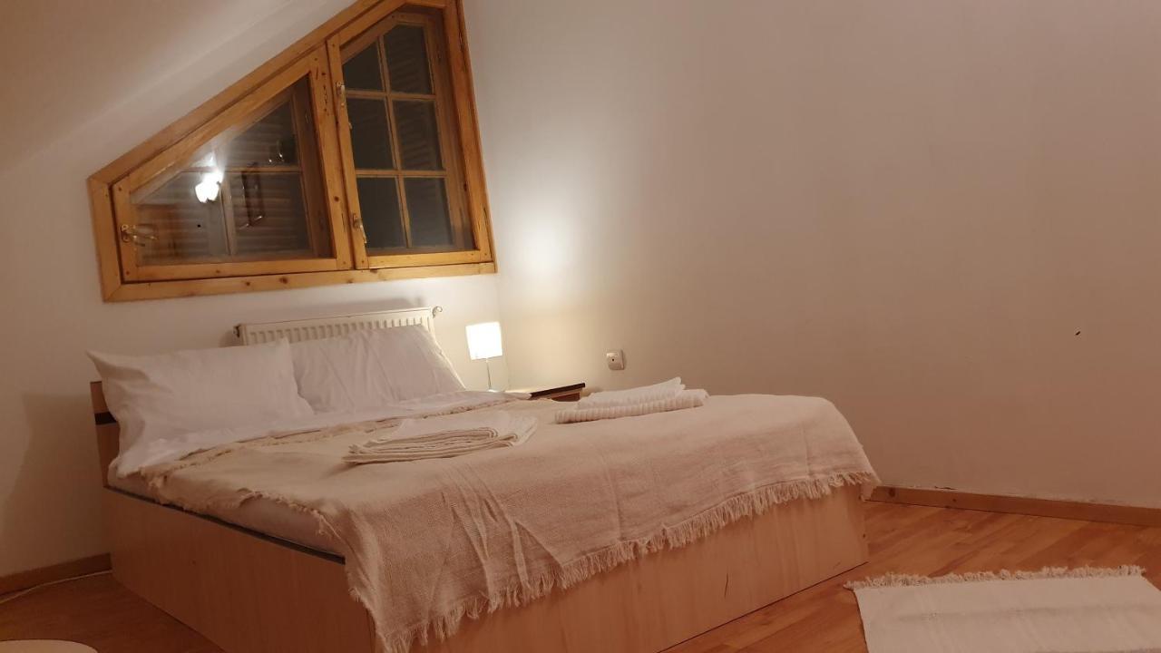 Vila Panselutelor 6 Sinaia Zewnętrze zdjęcie